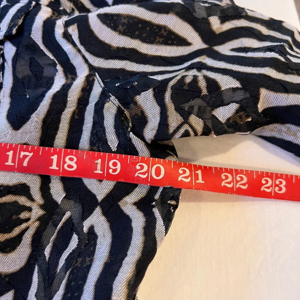 Ruby Rd. Favorites women’s size 12 abstract print casual office.